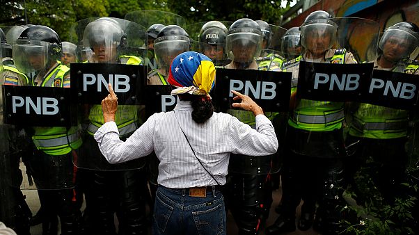 Violent hunger protests hit Venezuela Violent hunger protests hit Venezuela