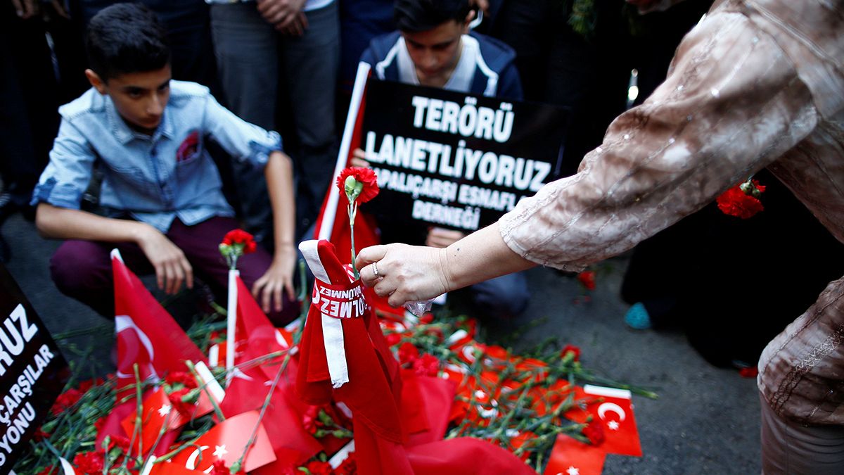 Ответственность за теракт в Стамбуле взяли на себя "Ястребы свободы Курдистана"