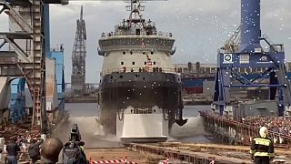 Rusya donanmasına yeni buz kırma gemisi