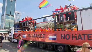 LGBT aktivistleri Roma, Atina, Varşova ve Zagreb'de yürüdüler