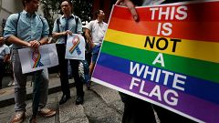 #LoveIsLove: Einige der schönsten & traurigsten Tweets zu Orlando