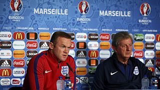 Hodgson y Rooney hacen un llamamiento a la calma entre los seguidores de la selección inglesa