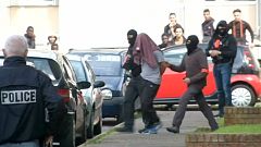 Drei Festnahmen nach Polizisten-Mord in Frankreich