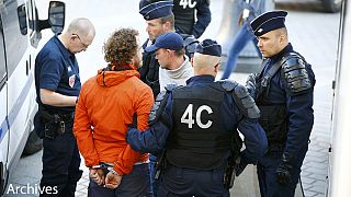 Беспорядки в Марселе: трое российских болельщиков получили от года до двух тюрьмы