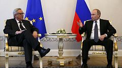 Putin und Juncker in St. Petersburg: EU und Russland signalisieren Gesprächsbereitschaft
