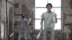 Αλεσάντρο Σιαρόνι: Το juggling και η ευθραυστότητα της ύπαρξης