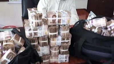 [Photos] The cash bundles causing a stir in Nigeria