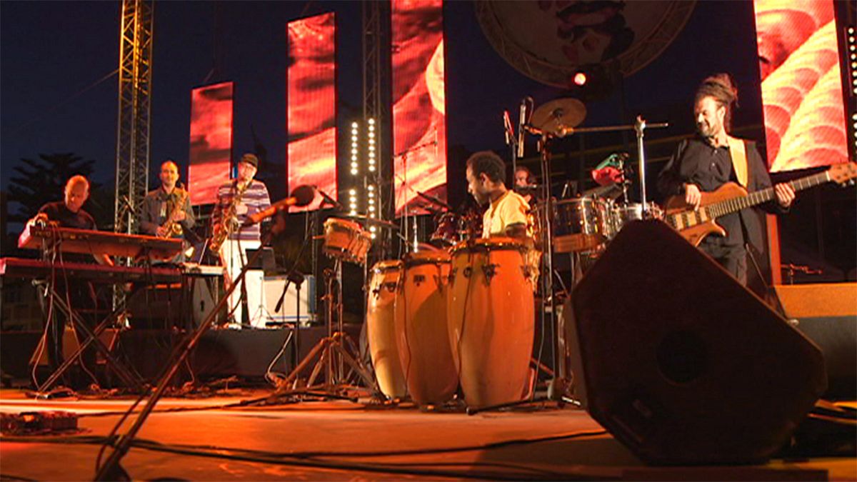فرقة الريغي السويسرية "جابا وأصدقاؤه"، حاضرة في الصويرة