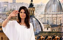 Itália: "Estrelas" de Grillo ofuscam PD em Roma e Turim