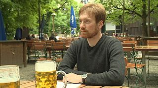 Karl Bär: "Glyphosat ist überall drin - auch im Bier"