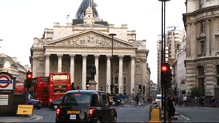 Uluslararası piyasalar Brexit referandumu haftasına pozitif başladı