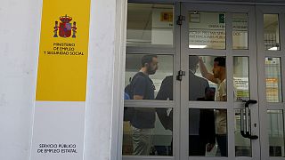 Spain desperate for jobs and a functioning government