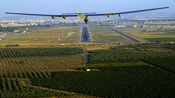 Solar Impulse termina primeiro voo transatlântico a energia solar Solar Impulse termina primeiro voo transatlântico a energia solar