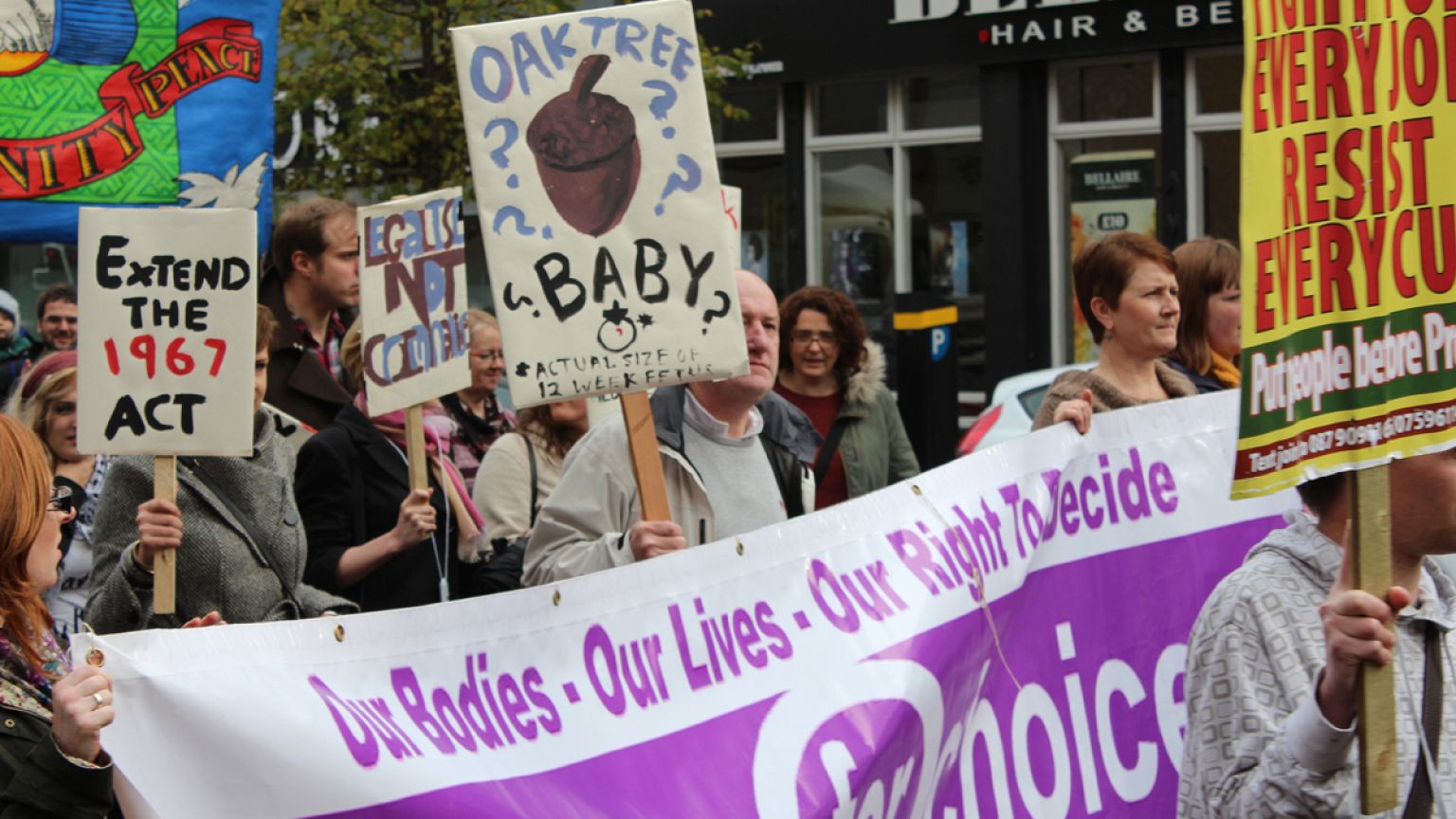 Un drone chargé de pilules abortives atterrit en Irlande du Nord