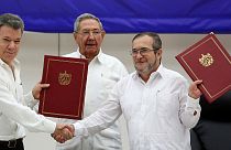 Hopes for peace as Colombia signs historic ceasefire deal