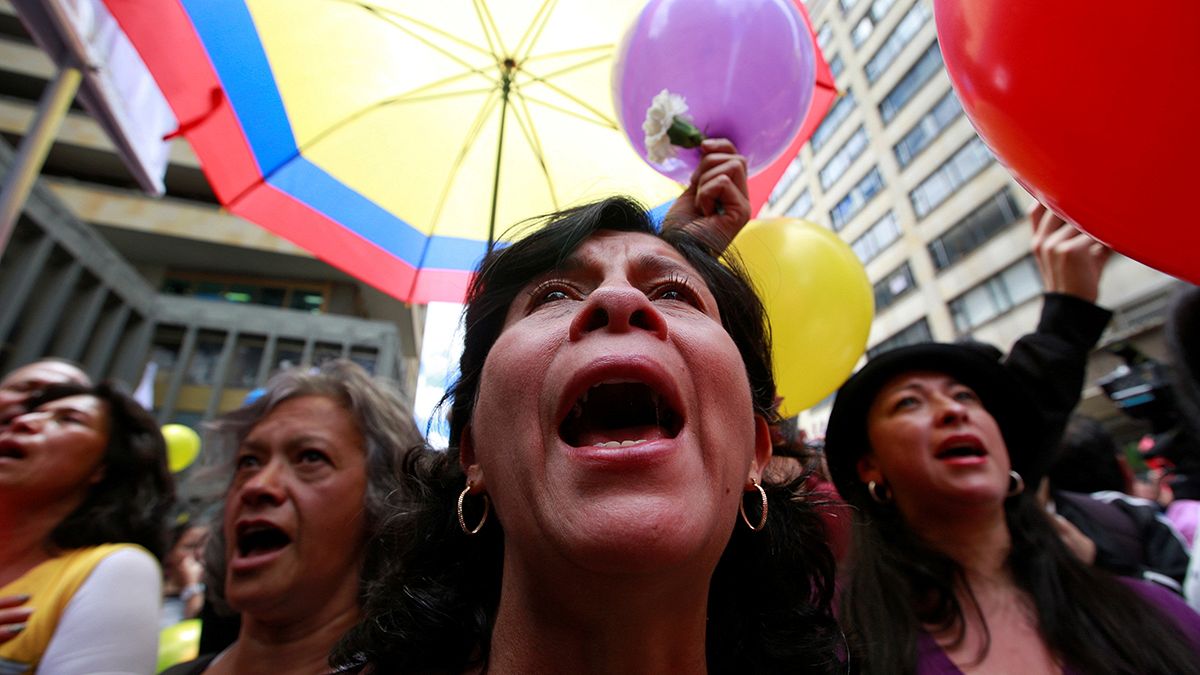 Κολομβία: Πανηγυρισμοί στην πρωτεύουσα για την ιστορική συμφωνία
