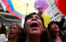 Bogota fête "le dernier jour de la guerre"