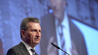 David Cameron's "unacceptable behaviour" to blame over referendum defeat, Oettinger tells Euronews