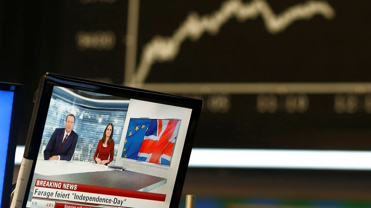 Brexit referandumu piyasaları sarstı, '2008 krizi kapıda'