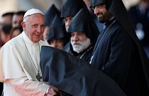 Le Pape François dénonce le "génocide" des arméniens, lors de sa visite à Erevan