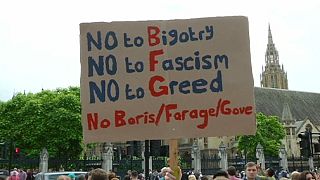 معترضان بریتانیایی خواستار تجدید همه پرسی شدند
