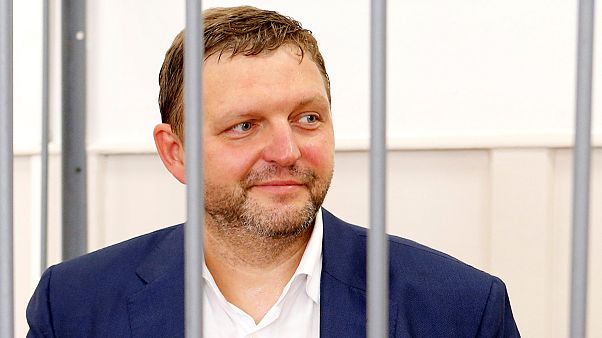 Russian governor Nikita Belykh held over 'large bribe' in corruption probe Russian governor Nikita Belykh held over 'large bribe' in corruption probe