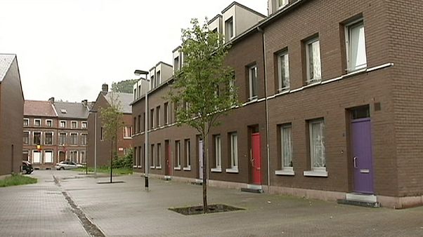 Terrorizmus gyanújával vettek őrizetbe két embert Belgiumban. Terrorizmus gyanújával vettek őrizetbe két embert Belgiumban.