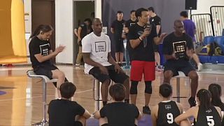 Kobe Bryant trains young basketballers in Taiwan