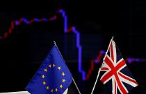 Brexit: Piyasalar yine negatifte noktaladı