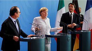 Merkel, Hollande y Renzi recuerdan a Londres que debe notificar formalmente su salida de la UE