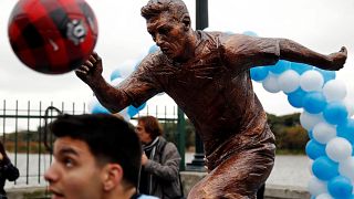 Messi statue unveiled in Argentina
