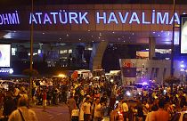 Robbantás Isztambul repterén - amit biztosan tudni a támadásról