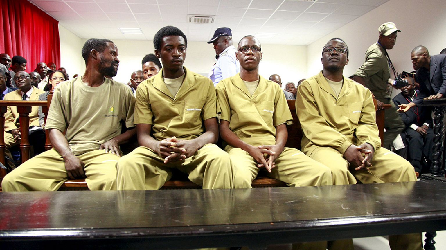 Angola: Supremo Tribunal liberta Luaty Beirão e restantes 16 ativistas