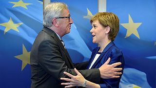 Escócia/UE: Nicola Sturgeon elogia "recetividade" de Juncker e Schulz