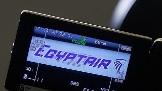 Los primeros datos de una de las cajas negras del avión de Egyptair confirman la presencia de humo