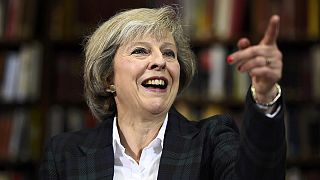 La ministra británica del Interior, Theresa May, anuncia su candidatura para suceder a Cameron