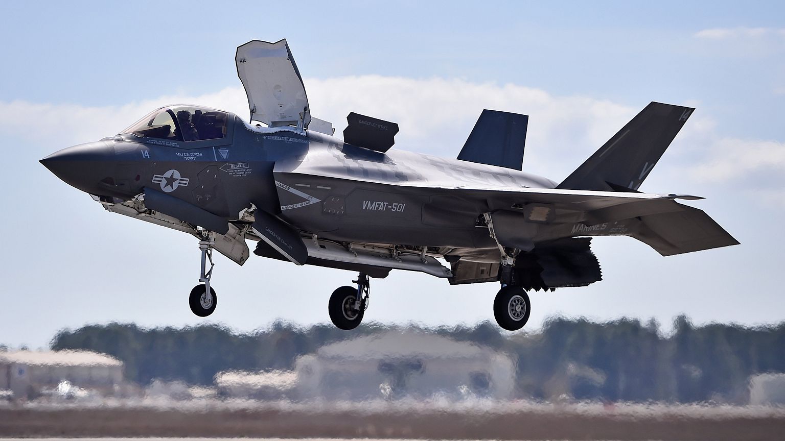 Image: FILE: F-35 U.S. Military Plane Crashes In South Carolina The F-35 Li