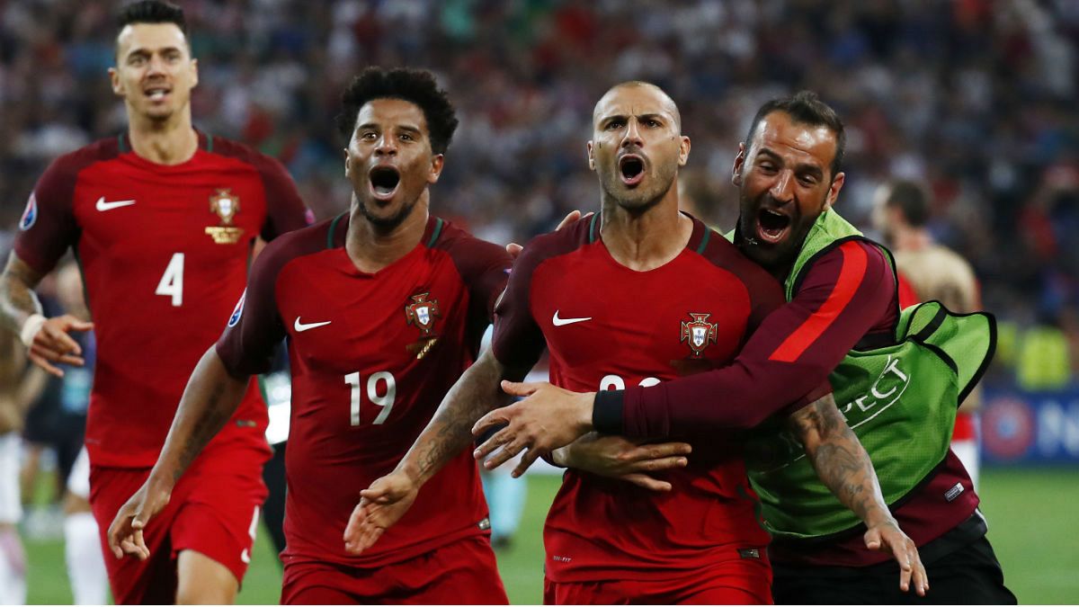 پرتغال در ضربات پنالتی لهستان را شکست داد و به نیمه نهایی رفت