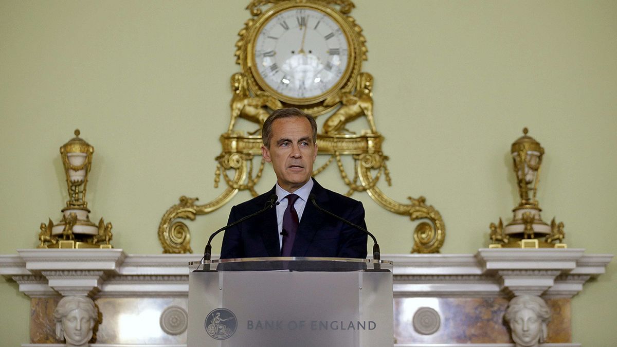 Carney anuncia que el Banco de Inglaterra flexibilizará su política monetaria en agosto