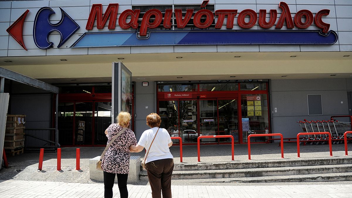 Csődvédelmet kapott Görögország egyik legnagyobb szupermarket-láncolata