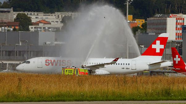 Swiss feiert neuen Bombardier CS100 Swiss feiert neuen Bombardier CS100