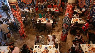 Algérie : des restaurants offrent des repas gratuits pendant le mois de Ramadan