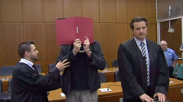 La justicia alemana condena a un salafista por posesión armas La justicia alemana condena a un salafista por posesión armas