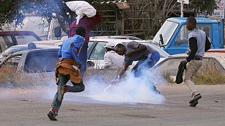 Zimbabwe : une manifestation de chauffeurs de transports publics réprimée
