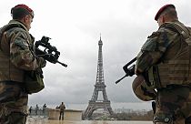 Парижские теракты: власти не допустили "крупных просчетов", но "оказались не на высоте"