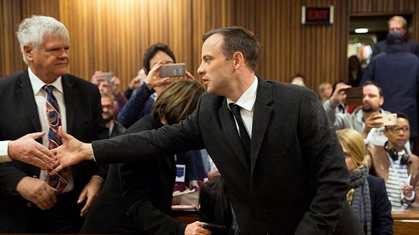 Hat év börtönt kapott Oscar Pistorius Hat év börtönt kapott Oscar Pistorius