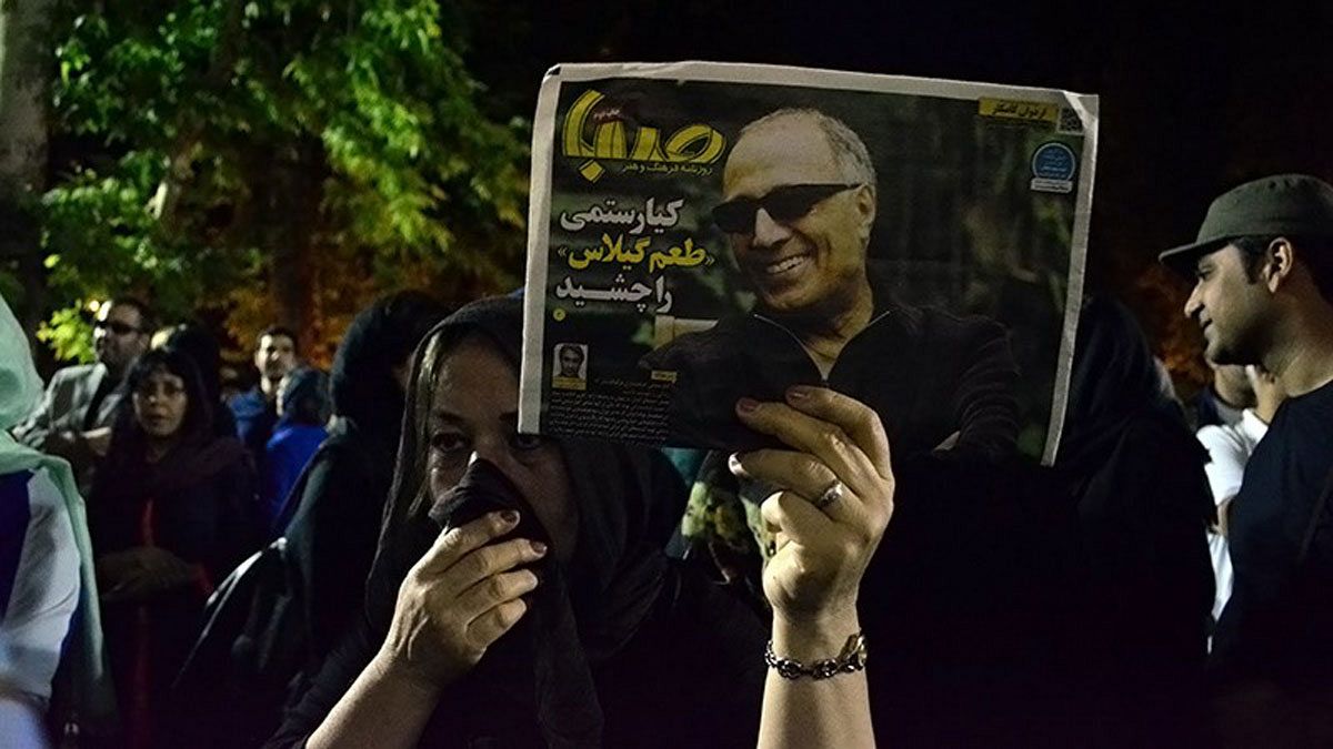 گزارش تصویری؛ ادای احترام هنرمندان به عباس کیارستمی در موزه سینما