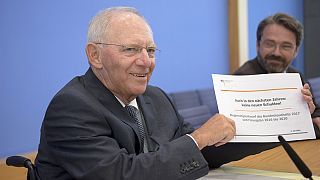 Schäuble lässt sich seine "Schwarze Null" nicht vom "Brexit"-Votum vermiesen