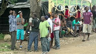 Costa Rica bottleneck traps hundreds of African migrants