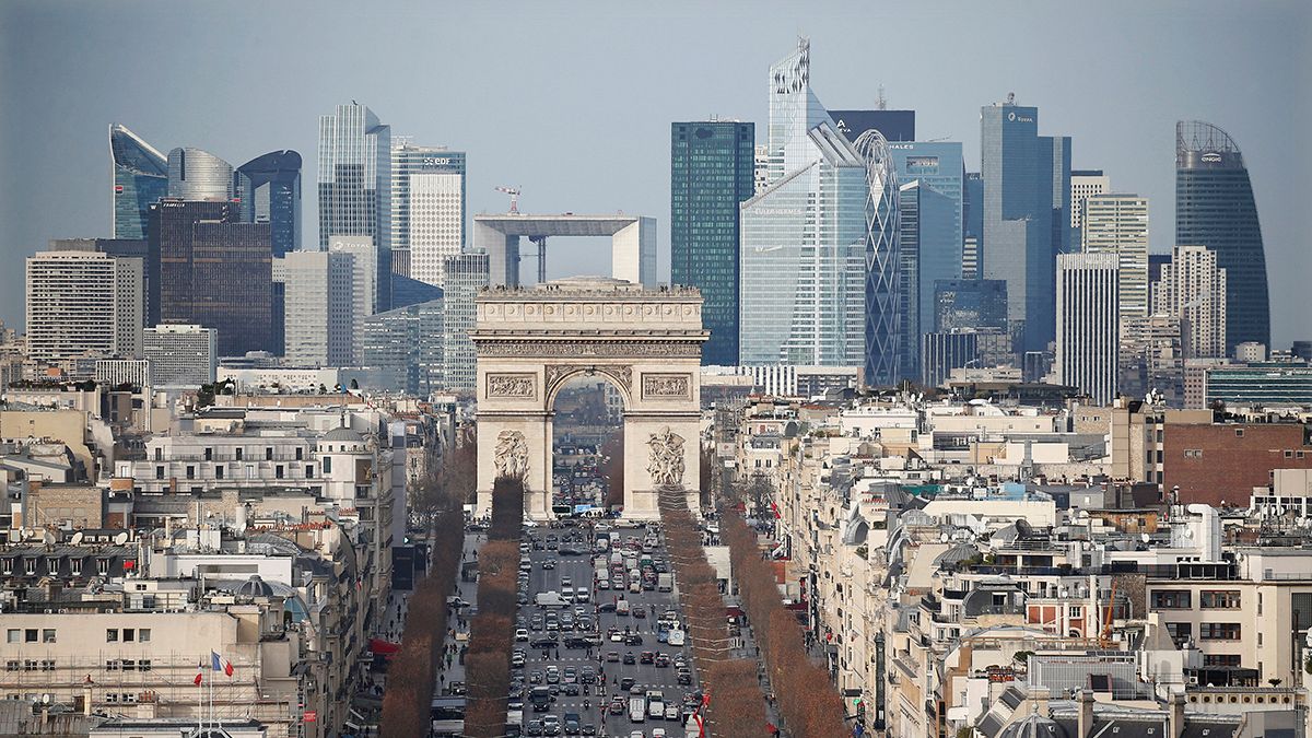Париж хочет стать финансовым центром Европы